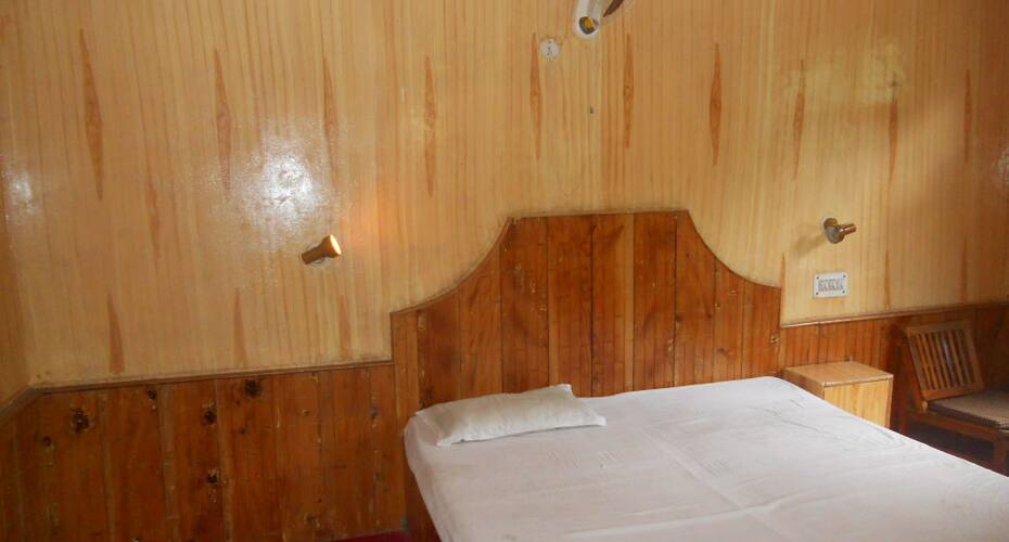 Hotel Catrit Manali, Manali 3
